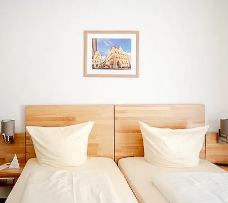 Boardinghouse Schellenberg 3*