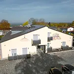 Boardinghouse Schellenberg 3*