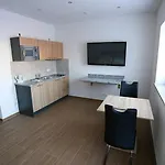 Penzion Boardinghouse Schellenberg 3*
